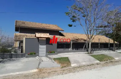 Imponente casa em condomínio à venda em cotia-sp, parque rizzo: 3 quartos, 1 suíte, 3 salas, 3 banheiros, 6 vagas, 400m².