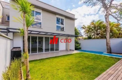 Jardim cordeiro sobrado em condomínio de alto padrão a venda, com 4 suítes, sala para 3 ambientes, piscina, churrasqueira, quintal, área útil de 425m²