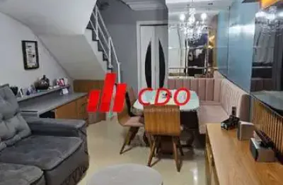 Horto do ype: casa reformada em condomínio, com 3 quartos sendo 1 suíte com armários planejados, útil de 90m² e 2 vaga, lazer