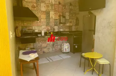 Imperdível: casa térrea a venda vila prel: próximo shopping campo limpo e metrô,3 suítes, 3 salas, 4 banheiros, 3 vagas de garagem cobertas, 180m²!