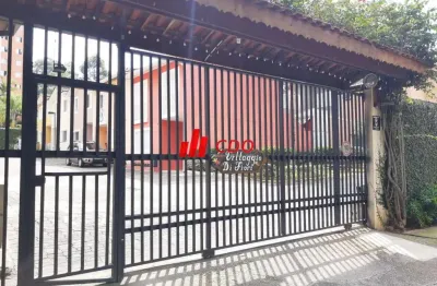 Sobrado a venda  no horto do ype, em condomínio: com 3 dormitórios sendo 1 suíte, 2 salas, 3 banheiros, útil de 110m² com 2 vagas