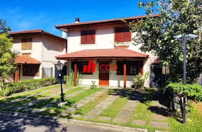 Casa em condomínio à venda em são paulo-sp - no morumbi sul 4 quartos, sendo 3 suítes, escritório,4 salas, churrasqueira 5 banheiros, 4 vagas, 320m².