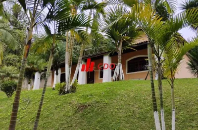 Imperdível: casa em condomínio à venda em itapecerica da serra-sp, bairro engenho! 3 quartos, 1 suíte, 3 salas, 4 banheiros, 7 vagas de garagem, 280m².