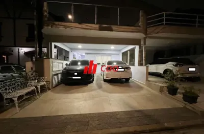 Imperdível: Casa em Condomínio à venda em São Paulo-SP,4 dormitórios, sendo 2 suítes,3 salas,4 banheiros,3 vagas, 200 m²,lazer completo no condomínio.