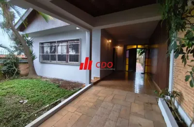 Imperdível! Casa à venda em São Paulo-SP, Vila São Pedro: 4 quartos, 2 suítes, 3 salas, 4 banheiros, 3 vagas, 500m² de terreno.