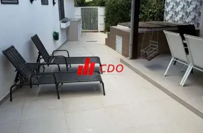 Casa térrea à venda no Condomínio Morumbi Sul São Paulo-SP: 3 quartos, 1 suíte, 3 salas, 3 banheiros, 2 vagas, 130m²lazer completo no condomínio.