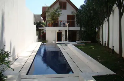 Sobrado condomínio palm lane com 3 dormitórios sendo 3 suítes,3 salas,6 vagas, útil de 540 m²