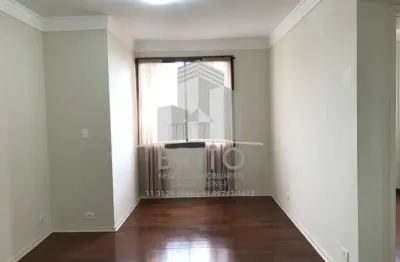 Apartamento com 03 dormitórios, 01 vaga, sala de estar e jantar, ampla cozinha, área de serviço ventilada e iluminada. ótimo acabamento e andar alto