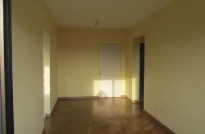 Excelente oportunidade, apartamento em ótimo estado, 02 dormitórios, sala, cozinha , banheiro e 02 vagas