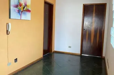 Salas comerciais para escritório ou consultórios com divisórias, banheiros, vagas de garagem, fácil acesso e ótima localização. agende uma visita!