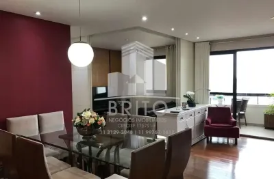 Apartamento no bosque da saúde com 03 dormitórios, sendo 01 suíte, 02 vagas, varanda, andar alto com vista panorâmica, fino acabamento, lazer completo