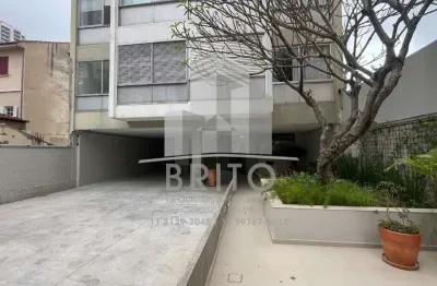 Apartamento a venda em perdizes com 02 dormitórios, andar alto e vista panorâmica. todo reformado, elevador privativo à unidade, ótimo acabamento