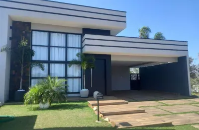 Casa com 3 quartos à venda no Jardim Giane, Vargem Grande Paulista 