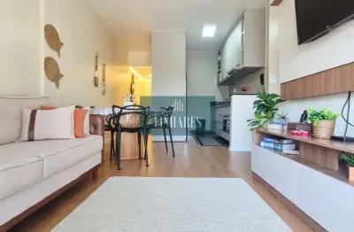 Apartamento 2 dormitórios com suíte, reformado e 100% mobiliado no bairro  Ingleses , Florianópolis/SC
