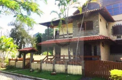 Casa triplex à venda em excelente localização na barra da tijuca - condomínio jardim nova barra