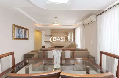 Apartamento com 3 quartos para alugar na Avenida Paraná, 1489, Bacacheri, Curitiba