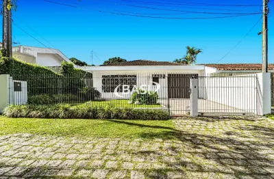 Casa terrea recem-reformada 3 dormitorios no jardim social