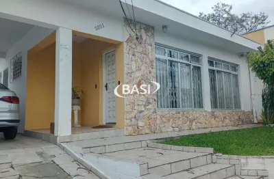 Casa terrea a venda no parolin com 4 quartos e 1 escritorio - residencial ou comercial