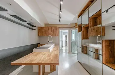 Baixou!!!! de r$ 1.380.000.00 para r$ 1.280.000,00 ! apartamento um por andar , duas suites, uma demi suite e duas vagas de garagem !!!!!