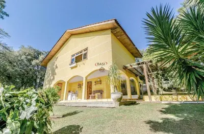 Belissima chacara em tijucas do sul - aceita imovel de ate 50% do valor, como parte de pagamento!