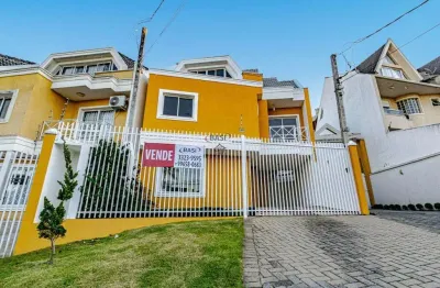 Sobrado para investidor 03 dormitorios sendo 01 suite no pilarzinho