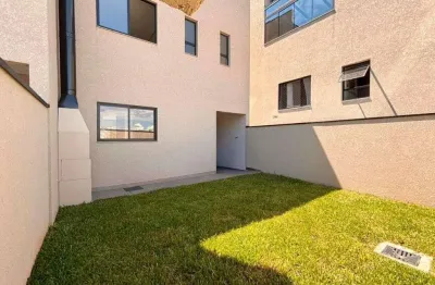 Sobrado a venda no bairro novo mundo (com amplo quintal nos fundos e frente)
