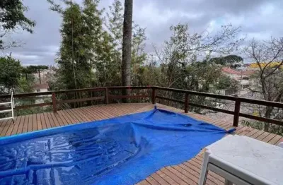 Sobrado em condominio fechado ao lado do parque bacacheri (5 quartos / 5 suites)
