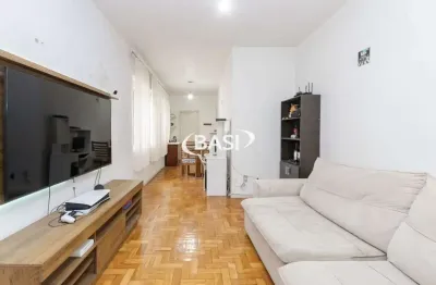 Apartamento amplo de 2 quartos a venda no alto da xv