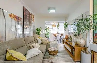 Apartamento semimobiliado com 2 quartos e vaga livre