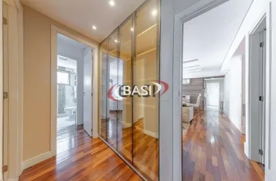 Apartamento a venda no agua verde com 3 suites , face leste e norte e duas vagas de garagem !