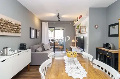 Apartamento de 2 dormitorios a venda no melhor do champagnat com linda vista , face norte e leste !!!!