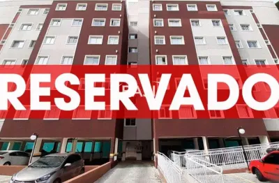 Excelente apartamento 2 quartos semi-novo no santa candida
