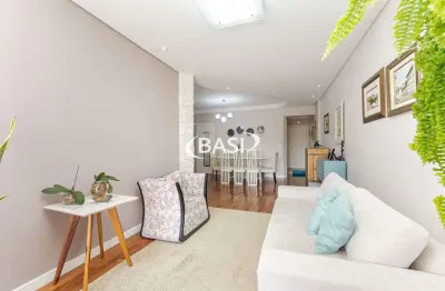 Excelente apartamento com closet e duas vagas de garagens no merces, aconchegante e bem distribuido, vale apena conferir