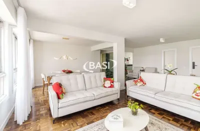 Apartamento amplo, face norte,  no centro de curitiba a venda (ao lado da praca osorio)