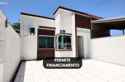 Casa com 3 quartos à venda em shangri-lá, pontal do paraná  por r$ 590.000