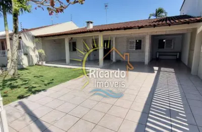 Casa com 4 quartos à venda na travessa itapecirica, s/n, ipanema, pontal do paraná por r$ 349.000