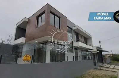 Casa com 3 quartos à venda na rua tiradentes, 457, balneário leblon, pontal do paraná por r$ 1.500.000