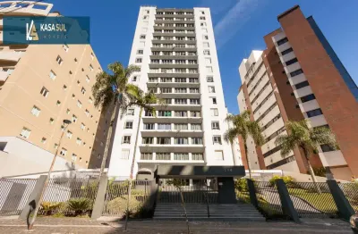 Apartamento a venda na melhor localização do batel.
