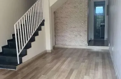 Casa com 2 quartos à venda na Rua Simão Pedroso, 162, Vila Ede, São Paulo