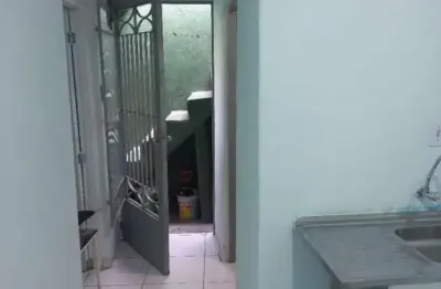 Casa para locação em são paulo, vila rio branco, 1 dormitório, 1 banheiro