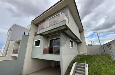 Sobrado à Venda em São José dos Pinhais, 184 m², 3 Quartos e 4 Vagas