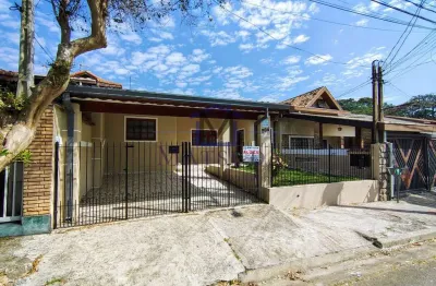 Casa térrea, reformada, para locação no vista verde