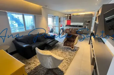 Oportunidade no marapé! apartamento mobiliado de 2 dorms (1 suíte + closet) em santos – sp
