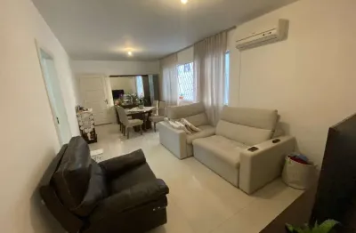 Apartamento com 3 quartos à venda na rua altamiro guimarães, 255, centro, florianópolis por r$ 1.150.000