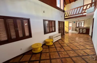 Casa com 4 quartos à venda na servidão dona bia, 107, morro das pedras, florianópolis por r$ 1.320.000