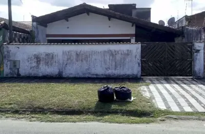 Casa com 4 quartos à venda no Suarão, Itanhaém 