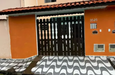 Casa com 2 quartos para alugar no Suarão, Itanhaém 