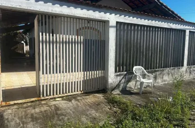 Casa com 3 quartos para alugar no Suarão, Itanhaém 