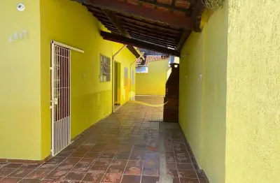 Casa com 2 quartos à venda na Avenida Juscelino Kubitschek de Oliveira, 2317, Vila Caiçara, Praia Grande