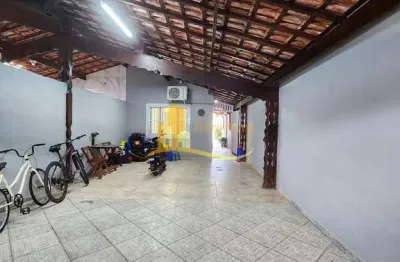 Casa com 3 quartos à venda na Rua Rubens Gonçalves de Freitas, 407, Tupi, Praia Grande